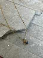 Qamr necklace